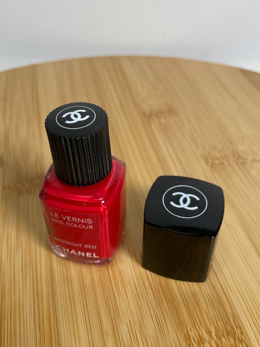 CHANEL Le Vernis Nail Colour Polish Midnight Red 13 ml 0.4 fl oz Made in USA - Picture 4 of 4